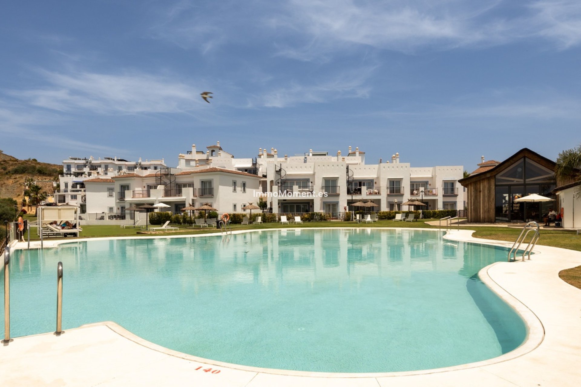 Resale - Apartment - Benahavís - Benahavís Centro