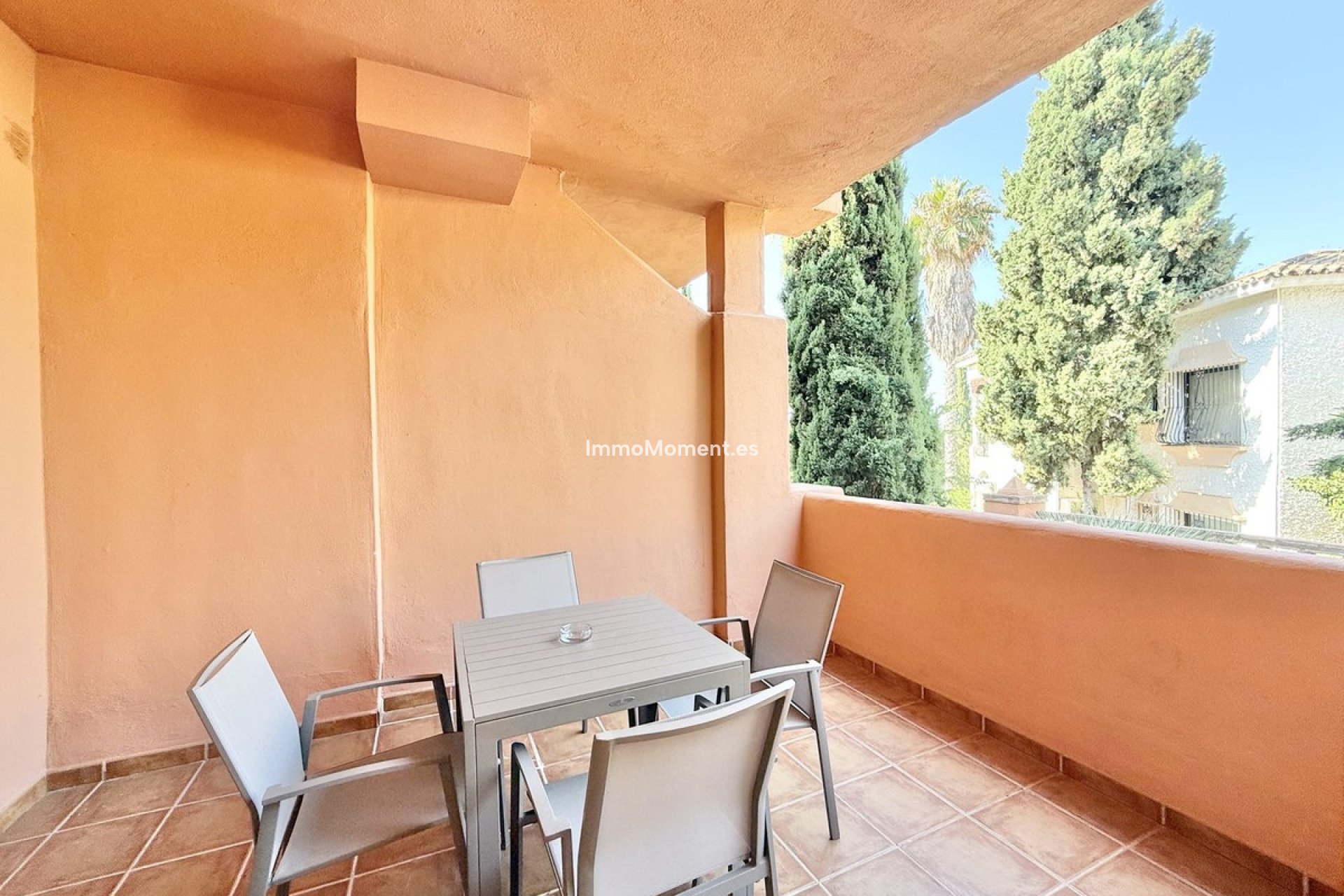 Resale - Apartment - Benahavís - Benahavís Centro