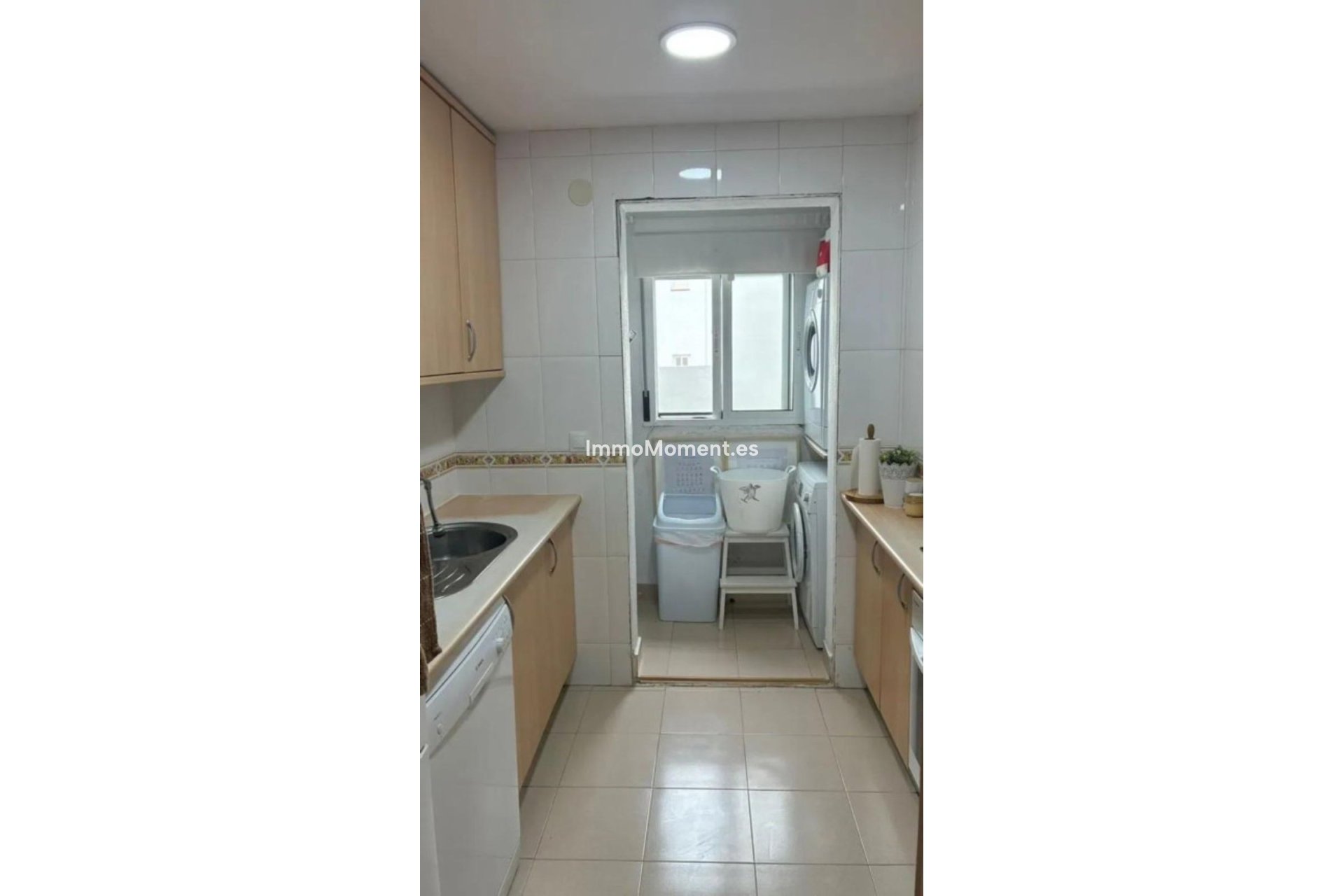 Resale - Apartment - Benahavís - Benahavís Centro