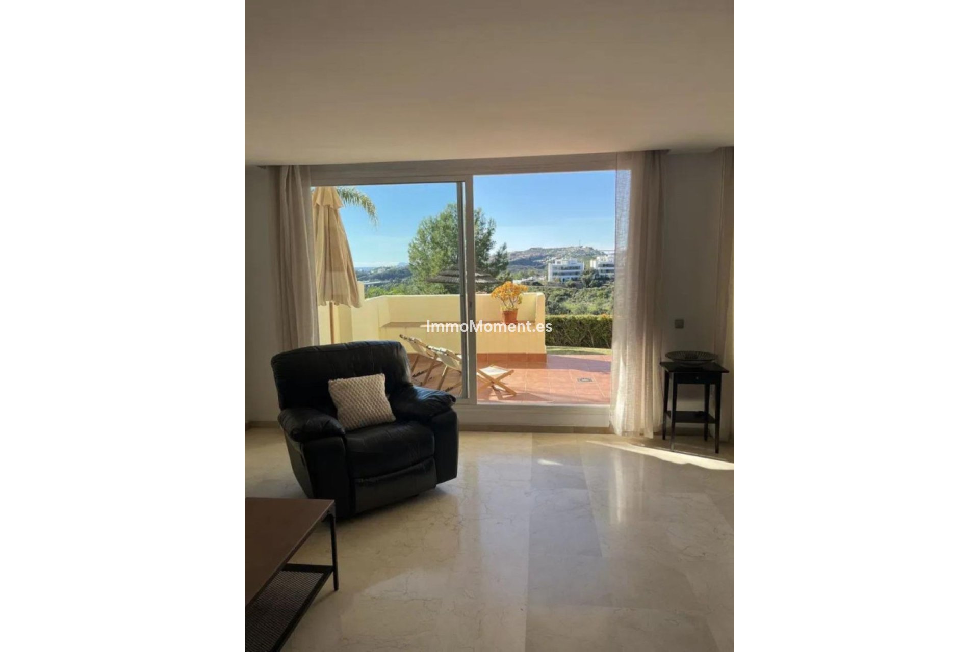 Resale - Apartment - Benahavís - Benahavís Centro