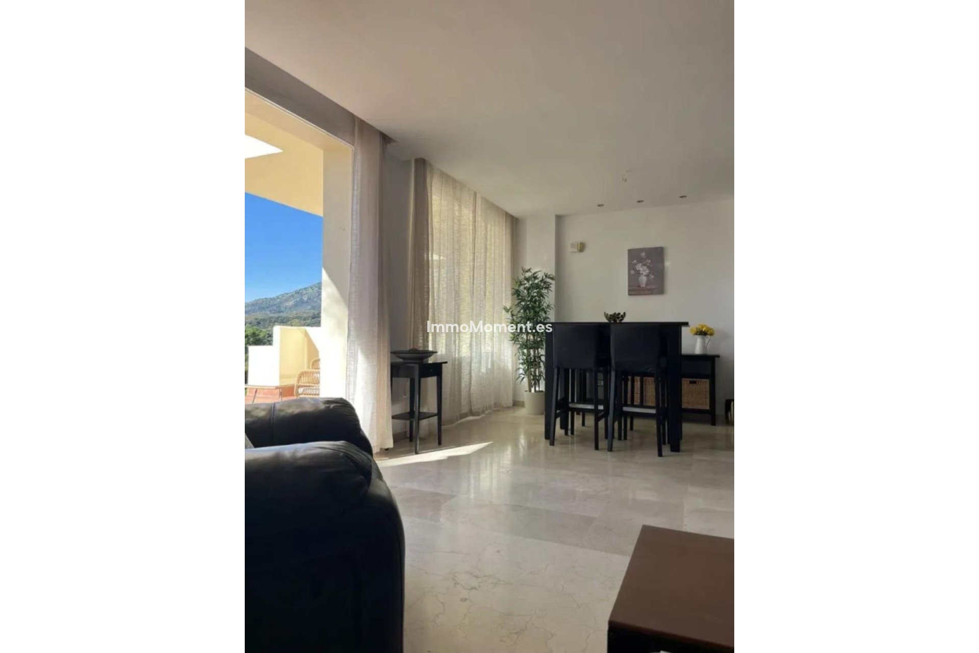 Resale - Apartment - Benahavís - Benahavís Centro