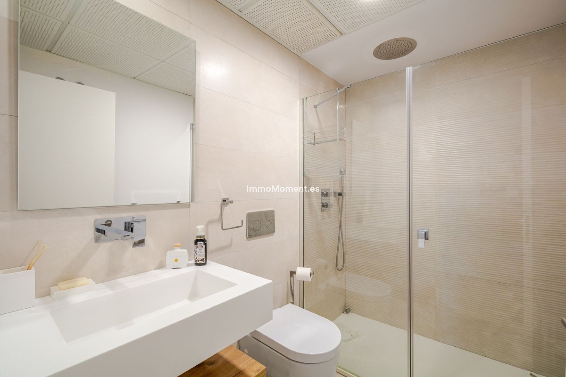 Resale - Apartment - Benahavís - Benahavís Centro