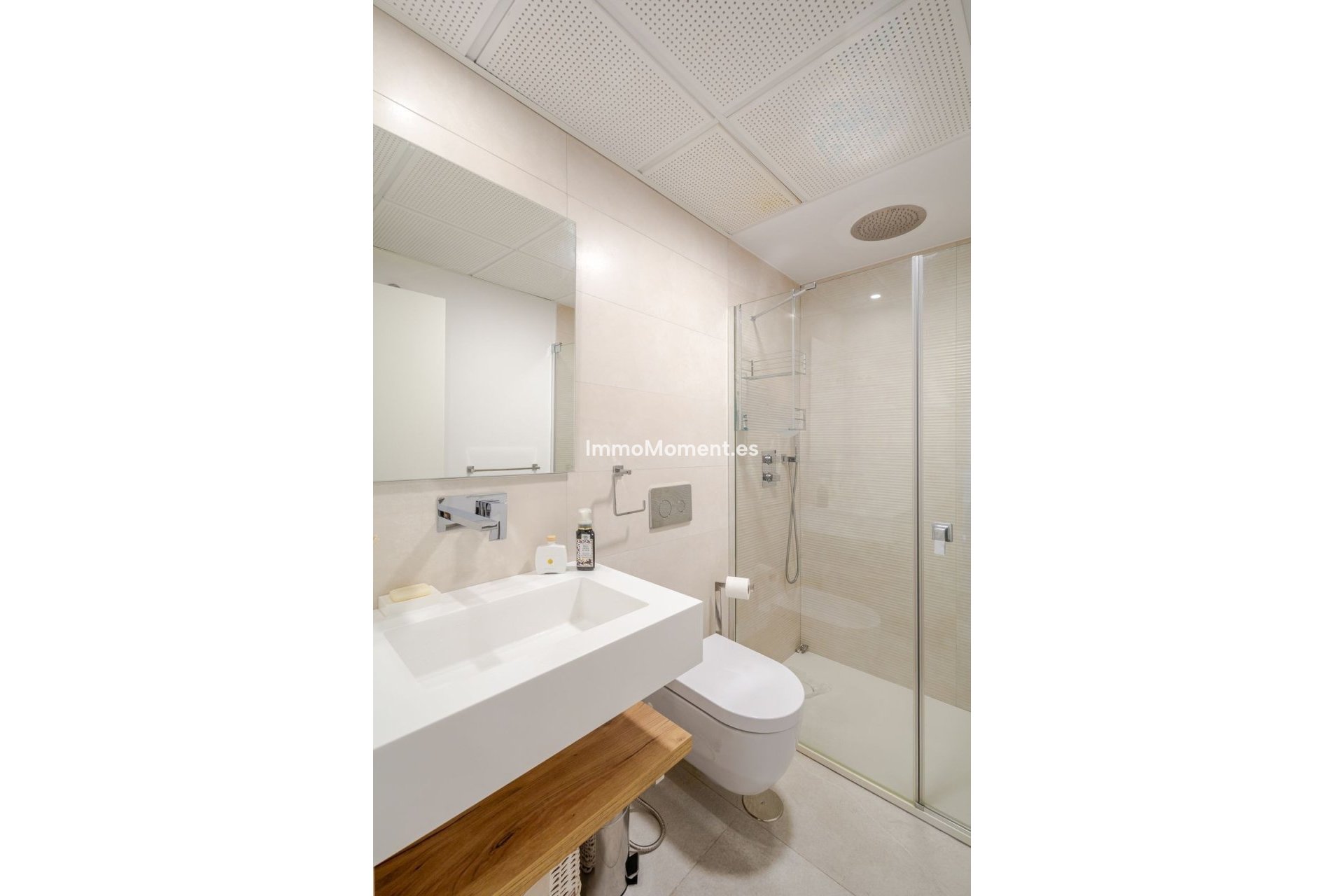 Resale - Apartment - Benahavís - Benahavís Centro