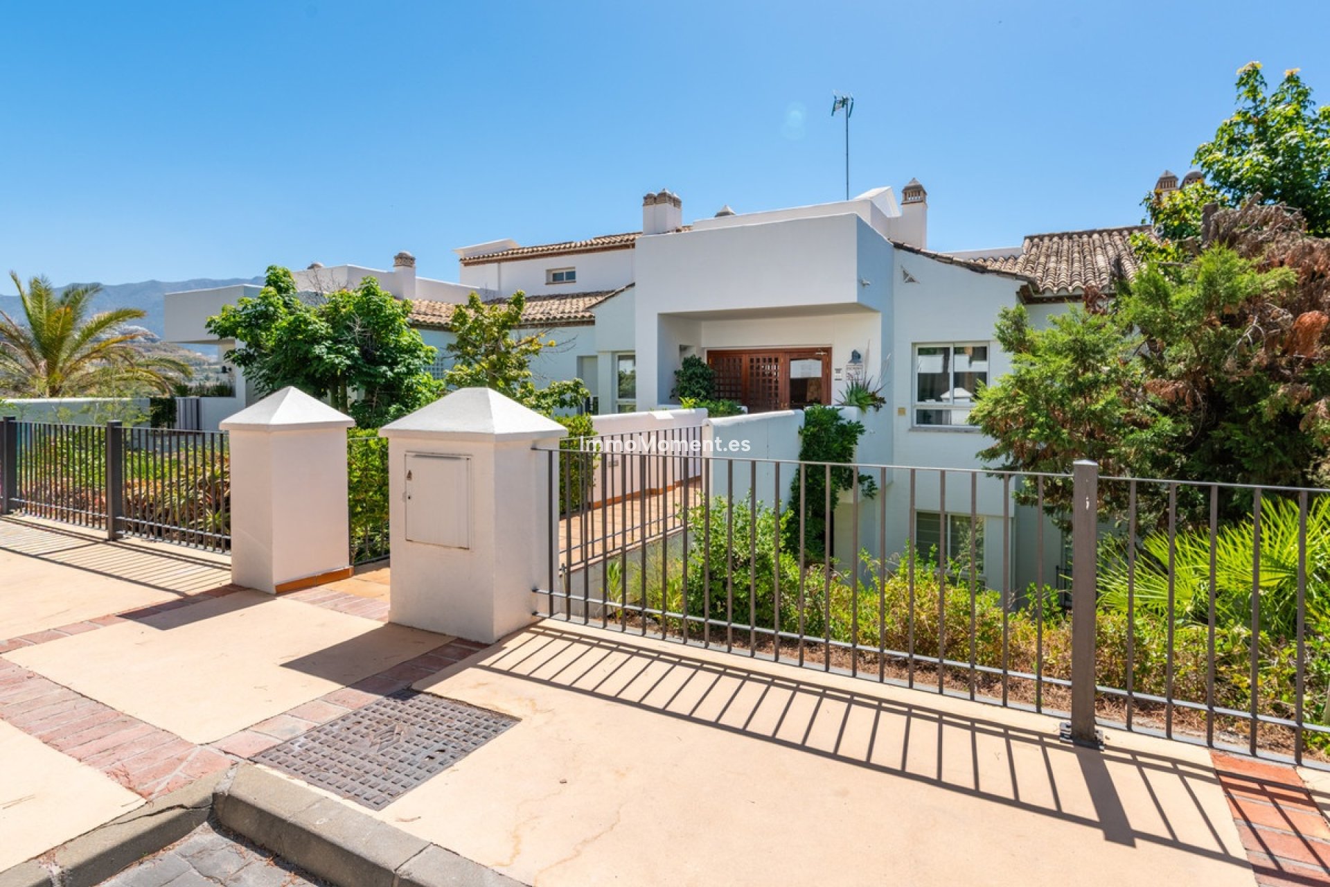 Resale - Apartment - Benahavís - Benahavís Centro