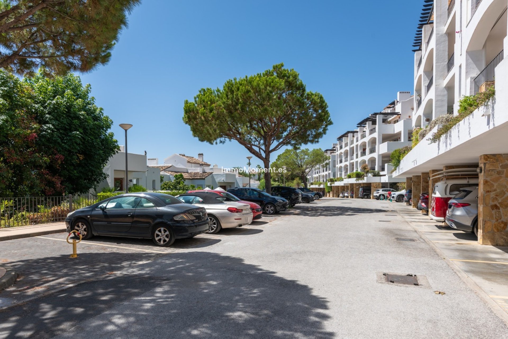 Resale - Apartment - Benahavís - Benahavís Centro