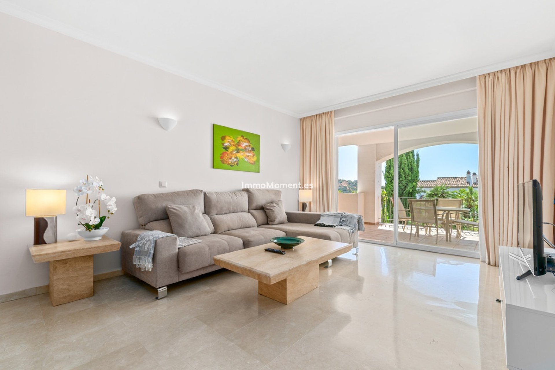 Resale - Apartment - Benahavís - Benahavís Centro