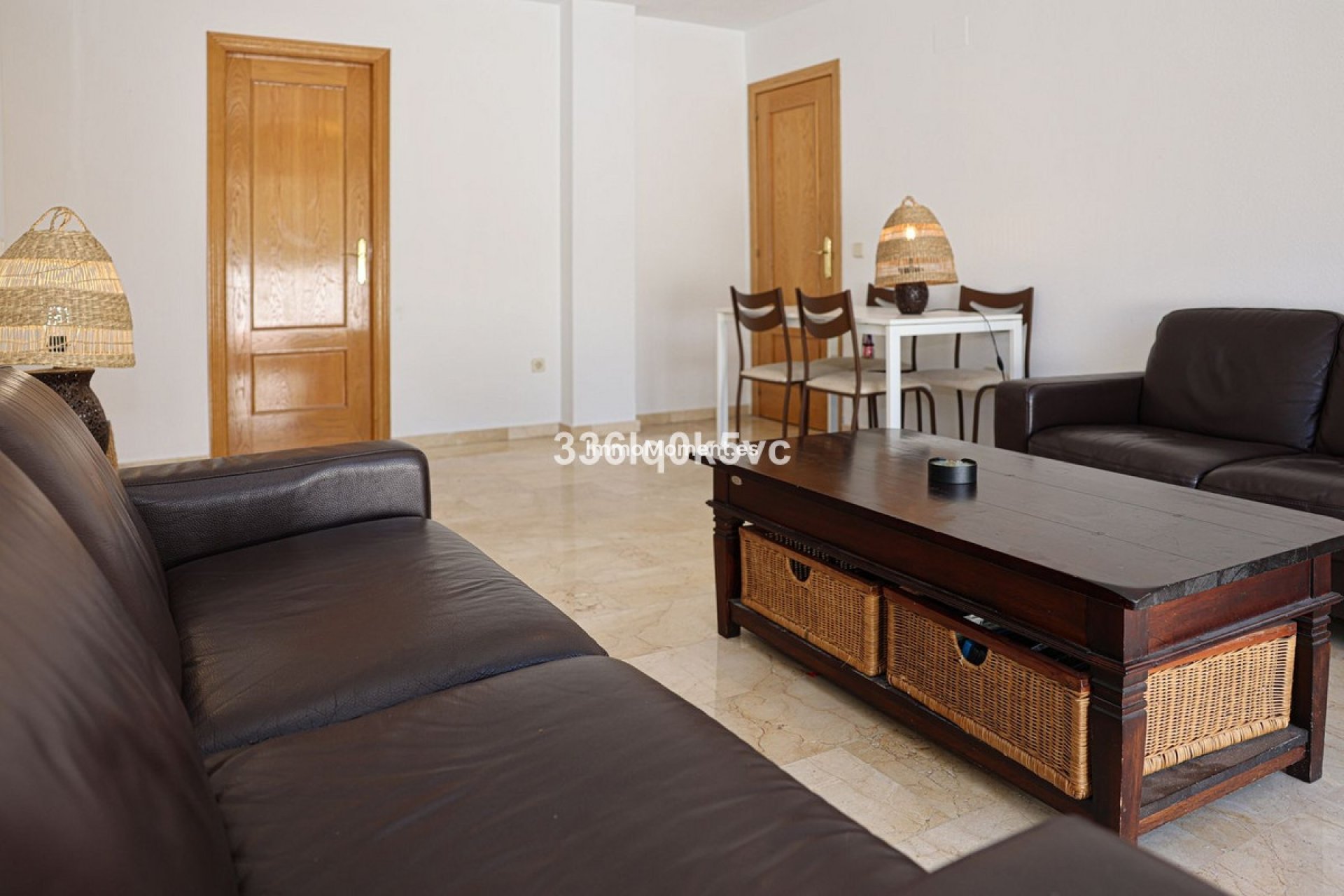 Resale - Apartment - Benahavís - Benahavís Centro