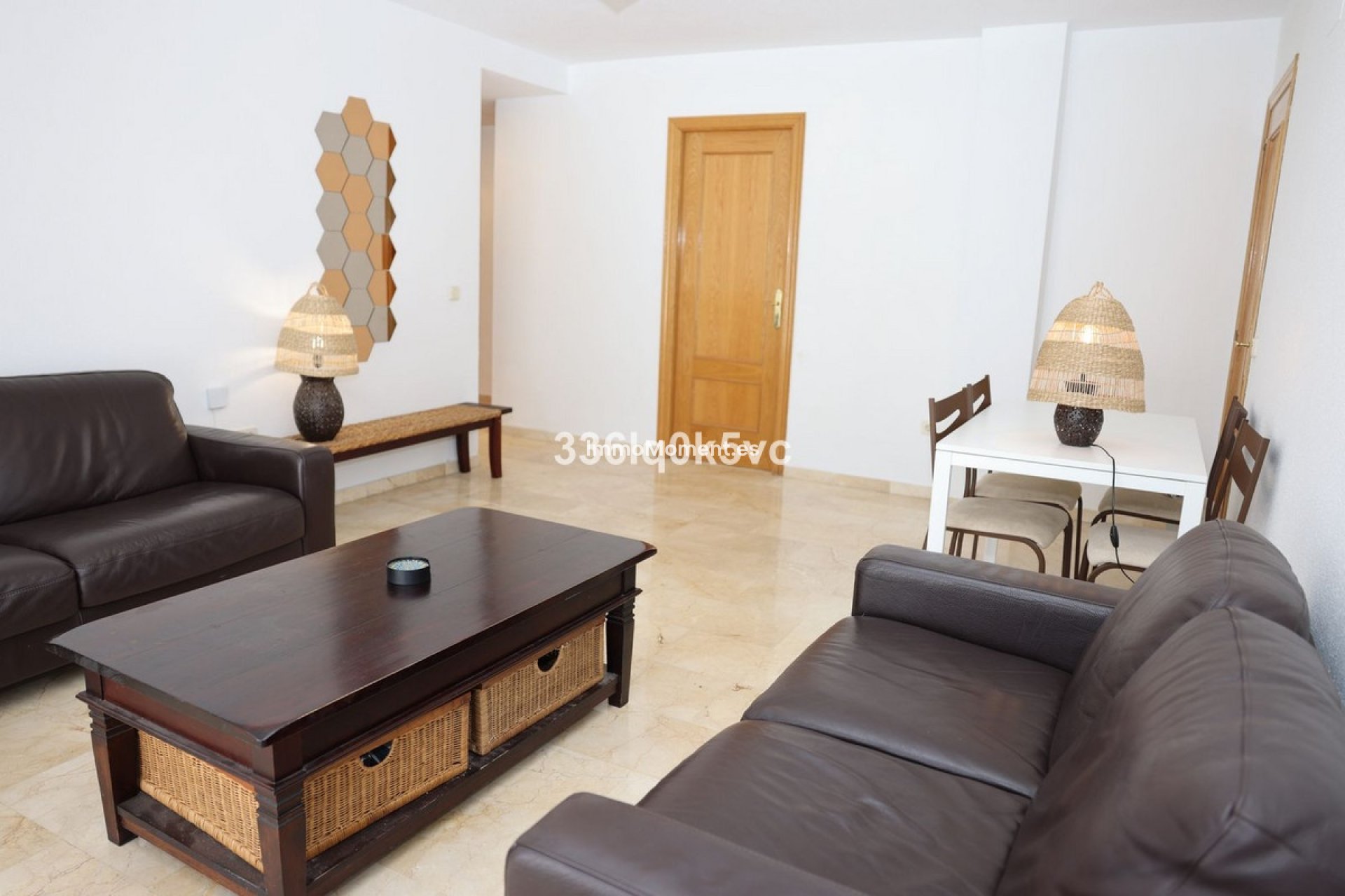 Resale - Apartment - Benahavís - Benahavís Centro