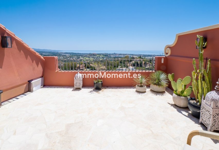 Resale - Apartment - Benahavís - Benahavís Centro