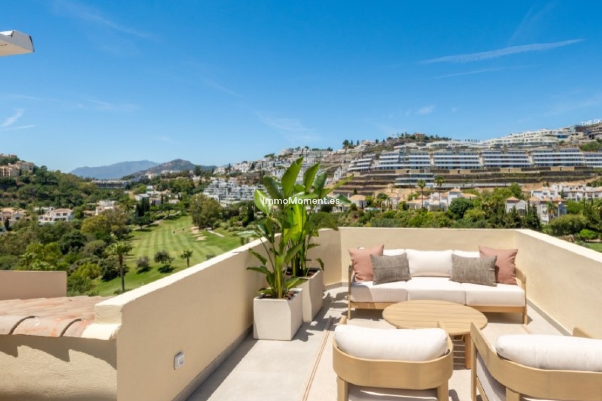 Resale - Apartment - Benahavís - La Quinta