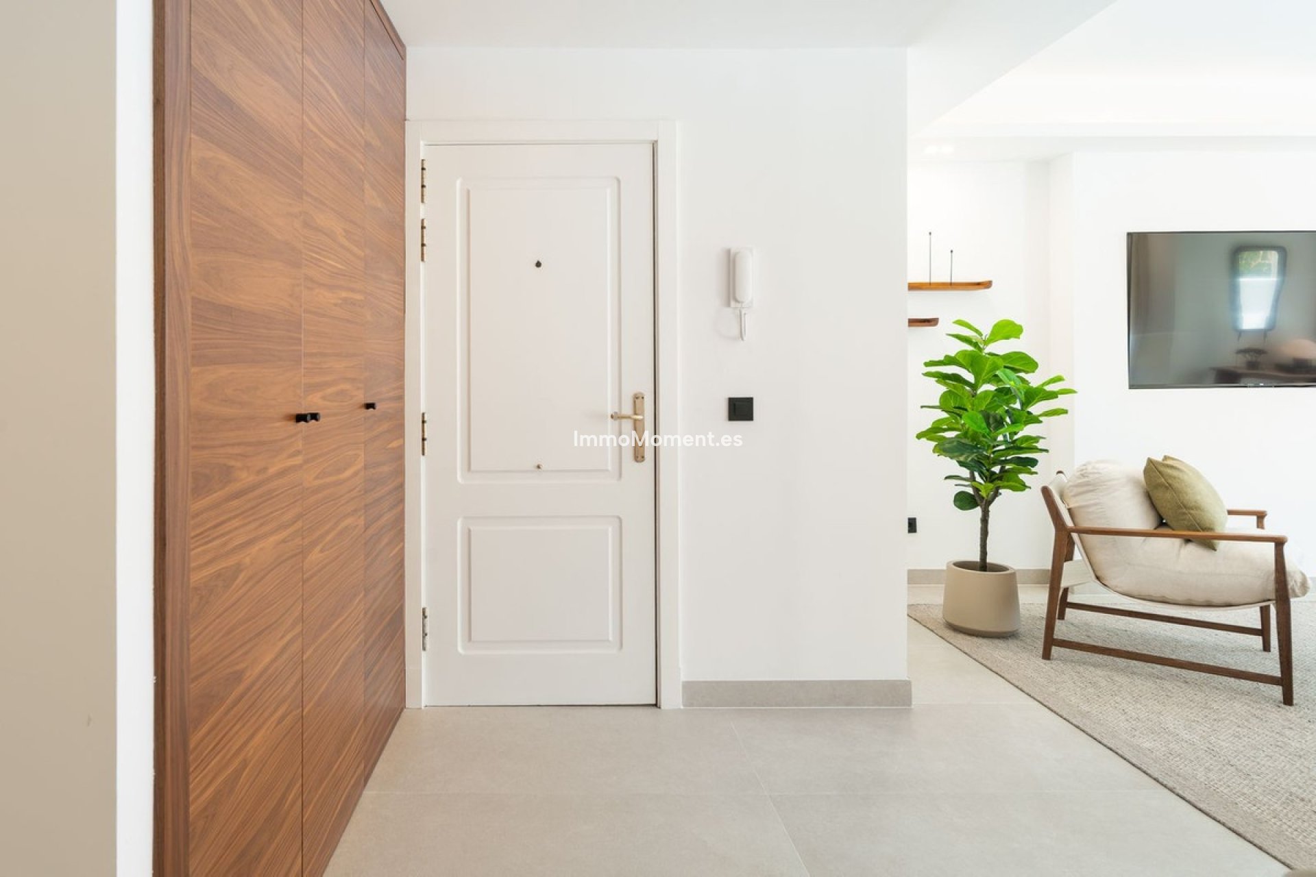 Resale - Apartment - Benahavís - La Quinta