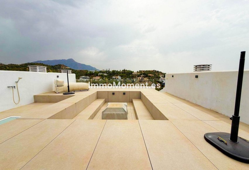Resale - Apartment - Benahavís - La Quinta