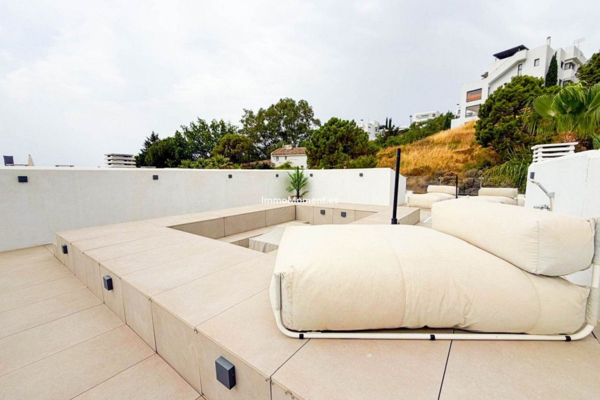 Resale - Apartment - Benahavís - La Quinta