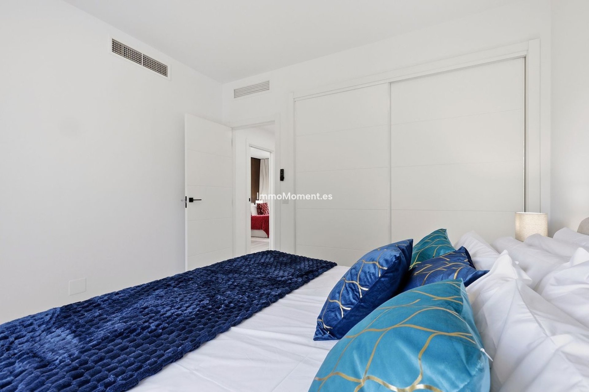 Resale - Apartment - Benahavís - La Quinta