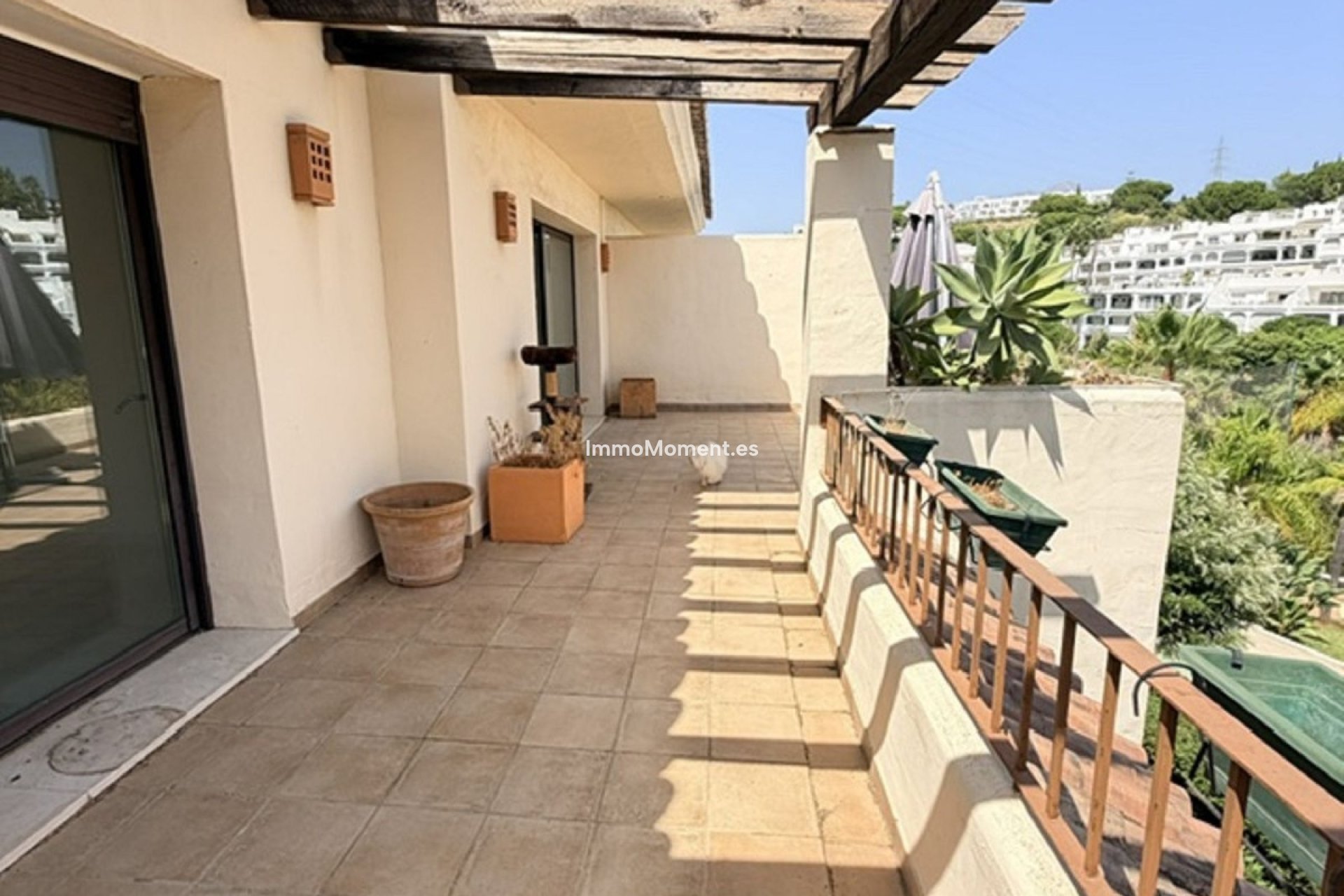 Resale - Apartment - Benahavís - La Quinta