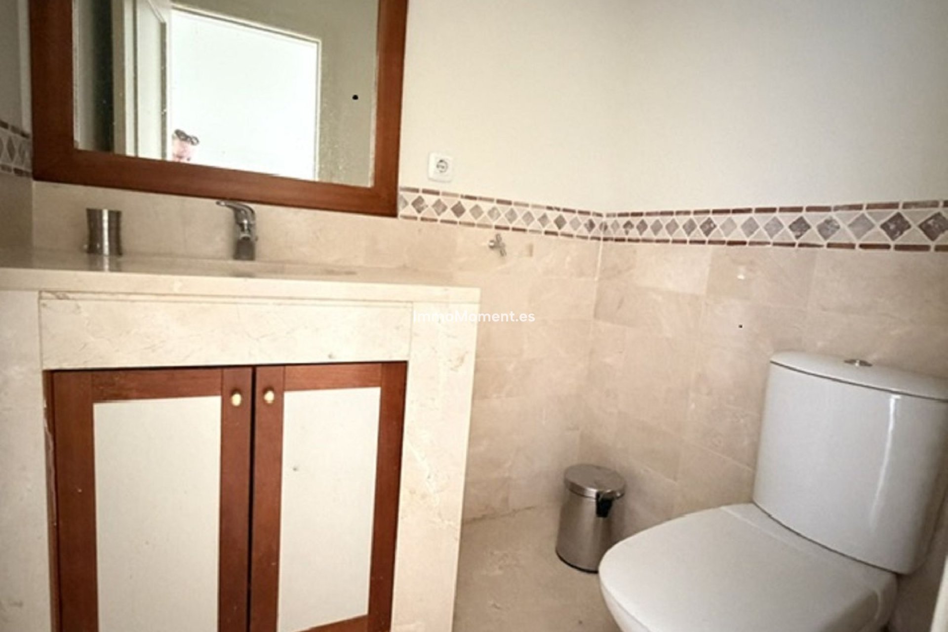 Resale - Apartment - Benahavís - La Quinta