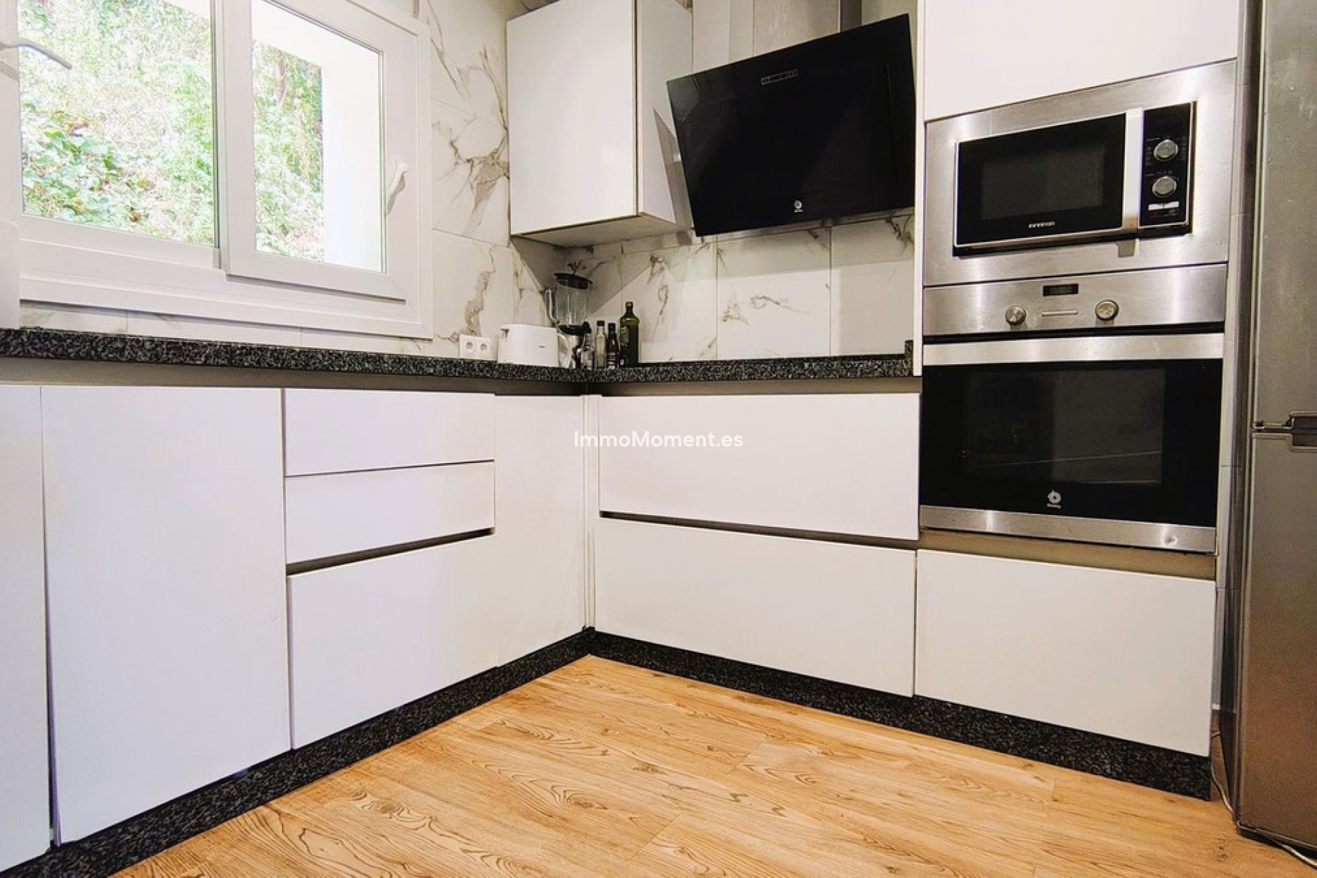 Resale - Apartment - Benahavís - La Quinta