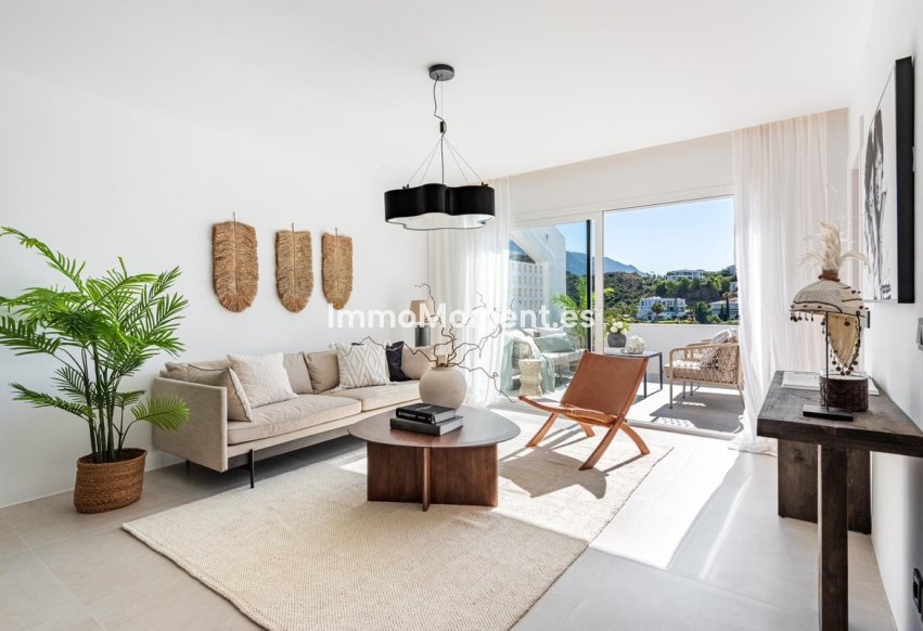Resale - Apartment - Benahavís - La Quinta