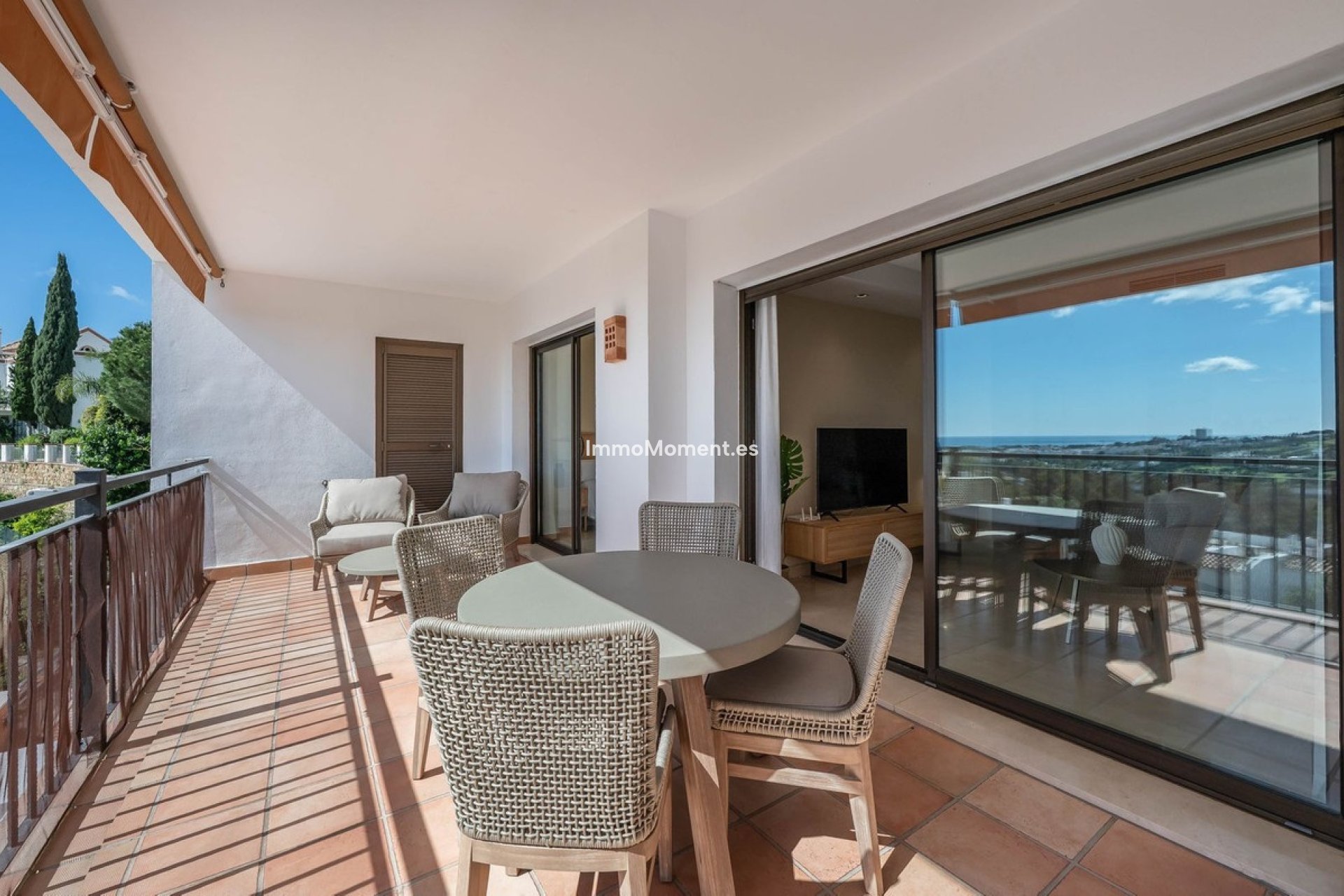 Resale - Apartment - Benahavís - La Quinta