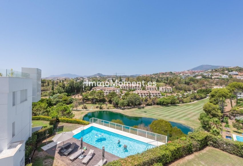 Resale - Apartment - Benahavís - La Quinta