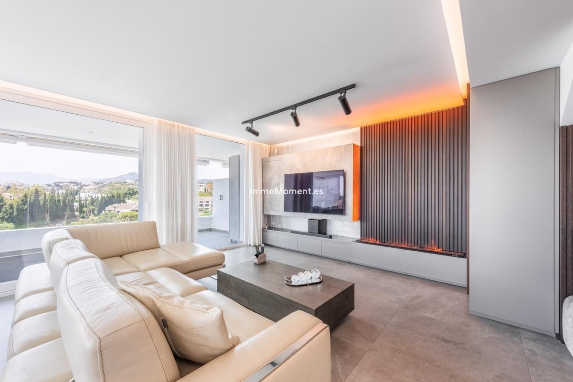 Resale - Apartment - Benahavís - La Quinta