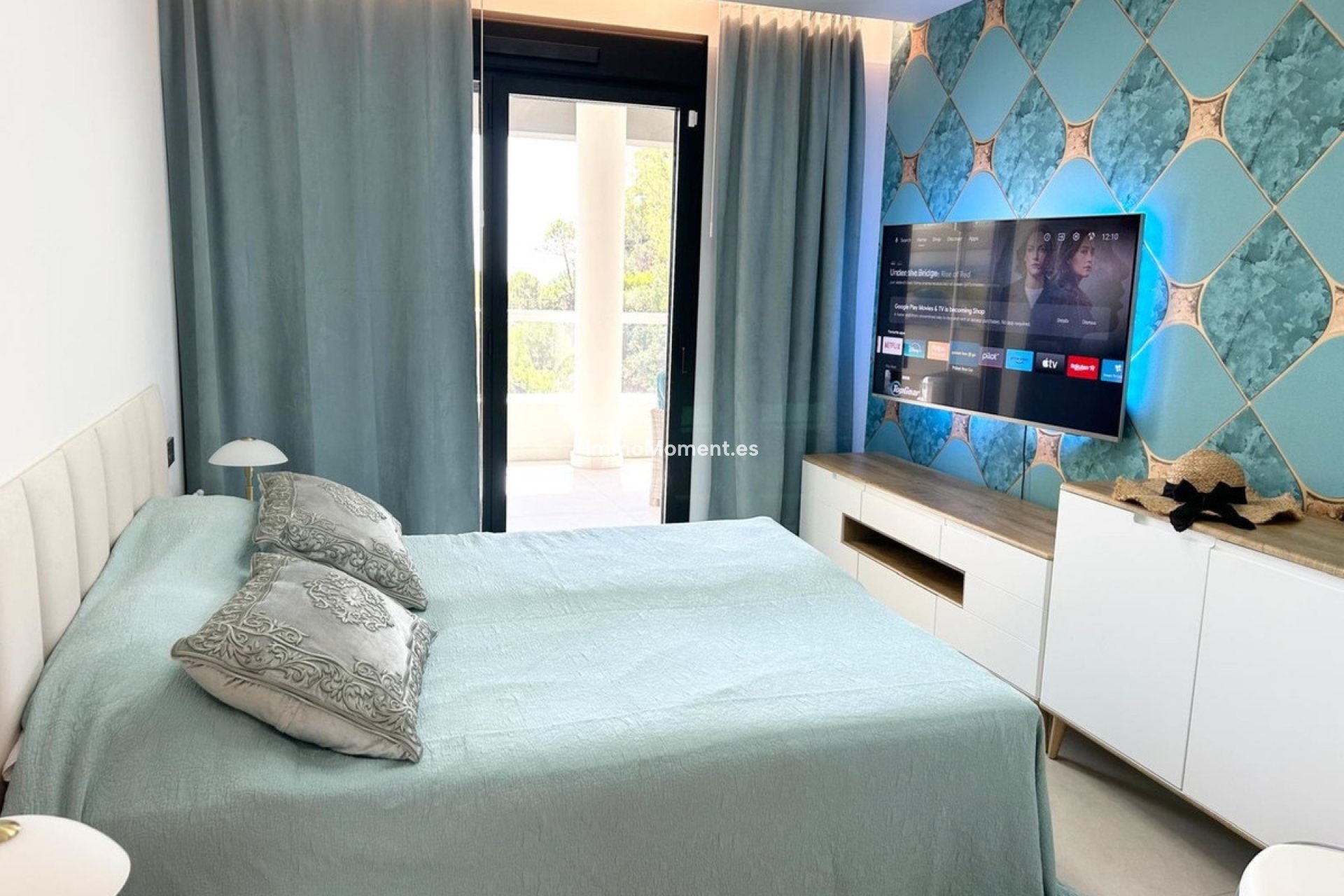 Resale - Apartment - Benahavís - La Quinta