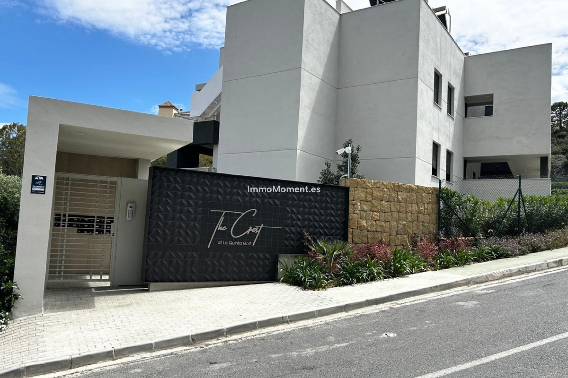 Resale - Apartment - Benahavís - La Quinta