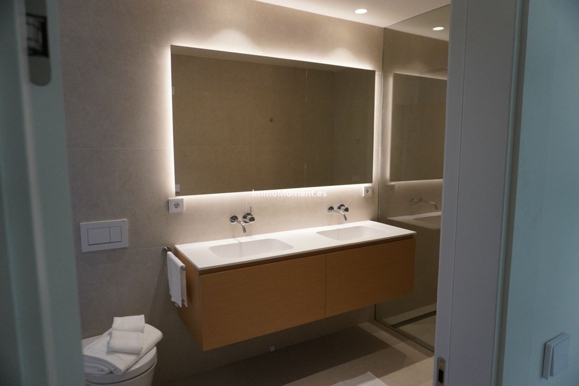 Resale - Apartment - Benahavís - La Quinta