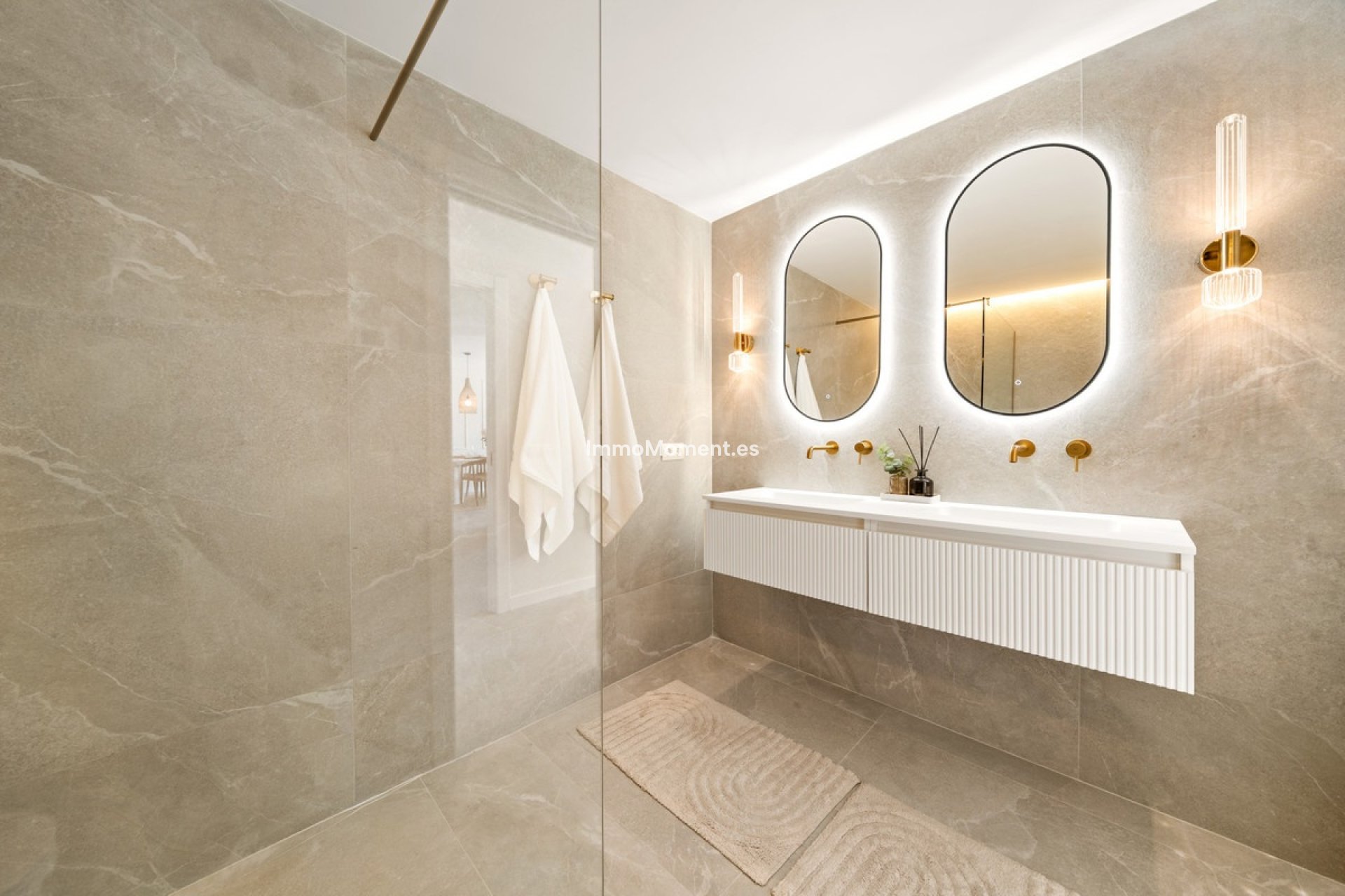 Resale - Apartment - Benahavís - La Quinta