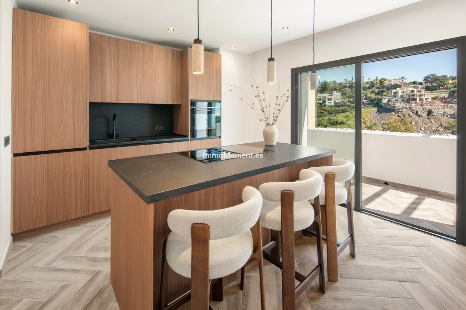 Resale - Apartment - Benahavís - La Quinta