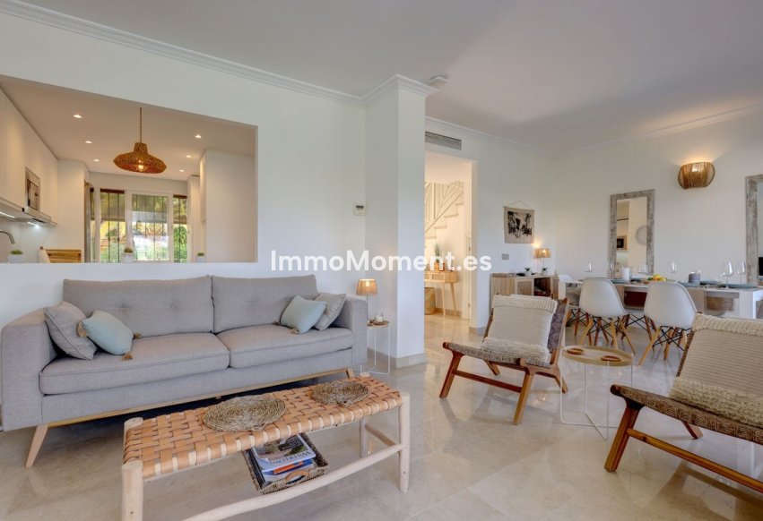 Resale - Apartment - Benahavís - La Quinta
