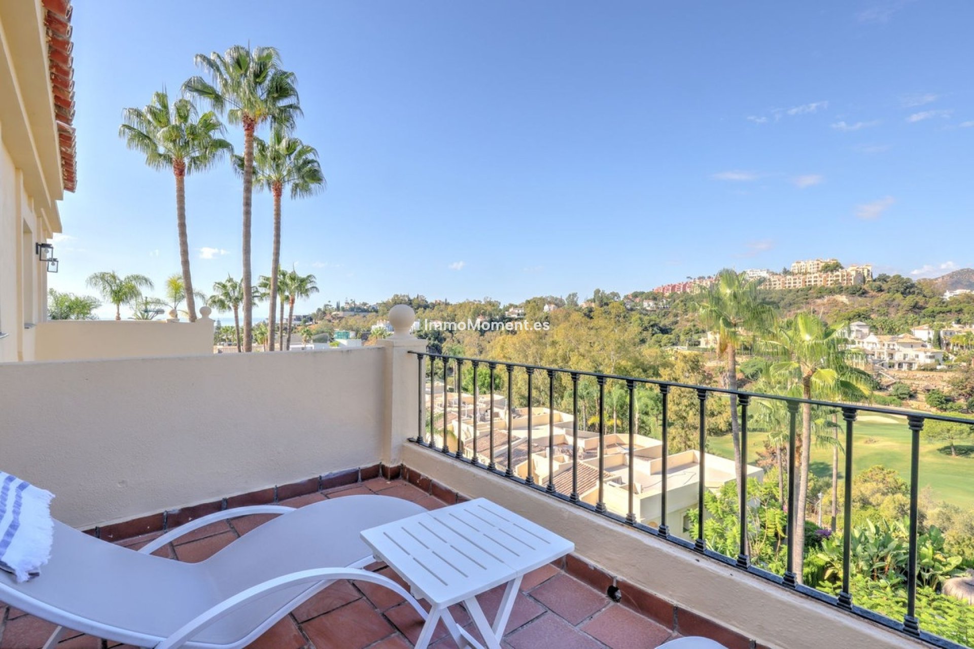 Resale - Apartment - Benahavís - La Quinta