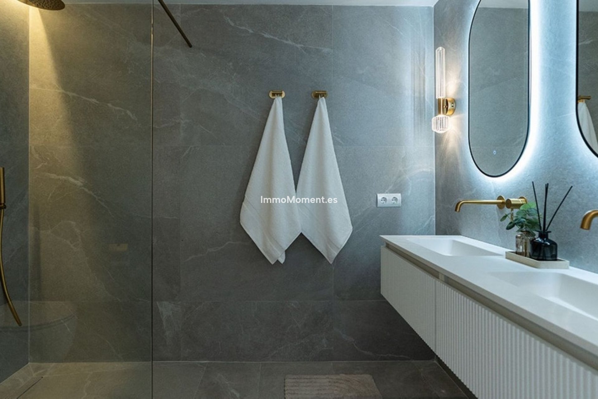 Resale - Apartment - Benahavís - La Quinta