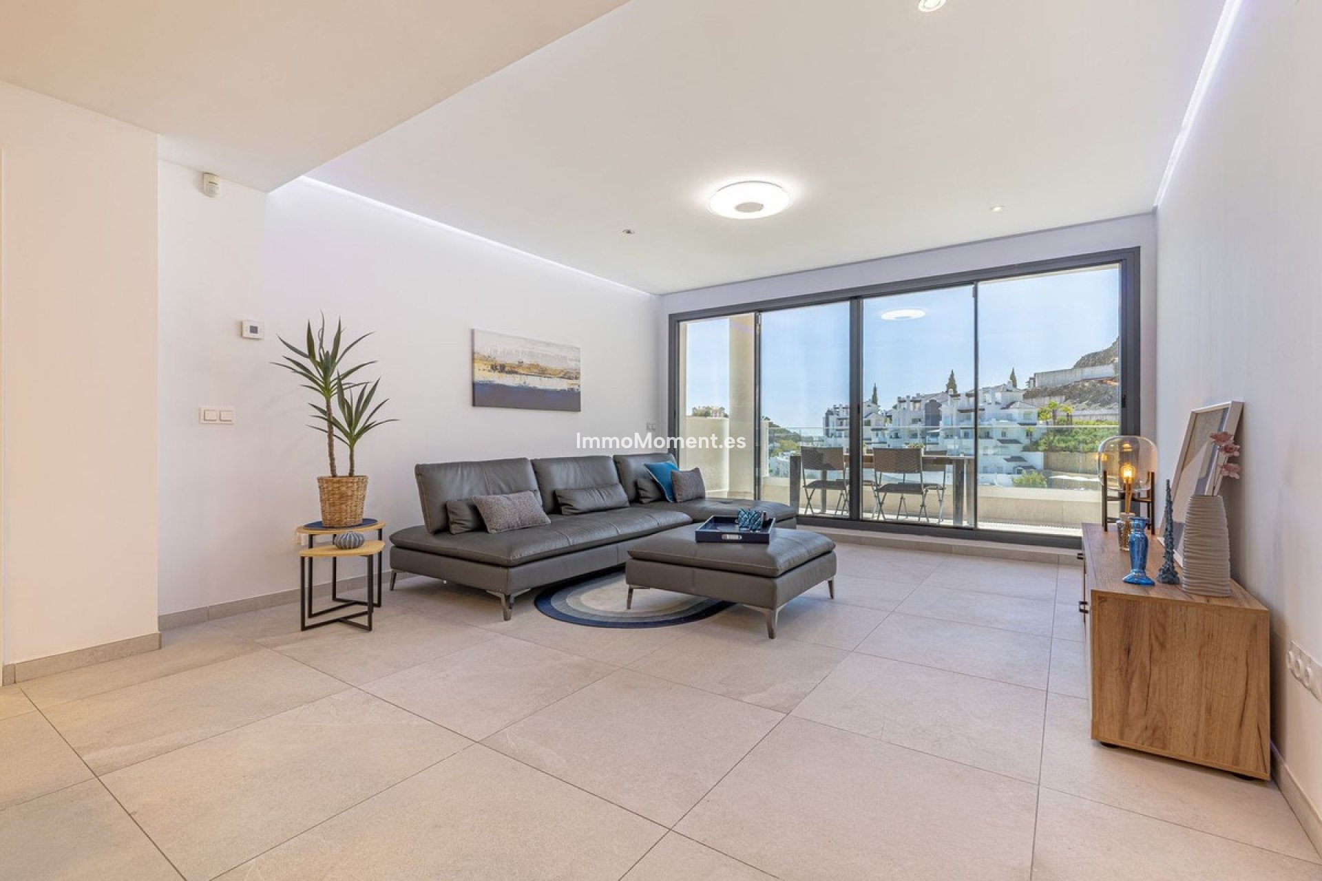 Resale - Apartment - Benahavís - La Quinta