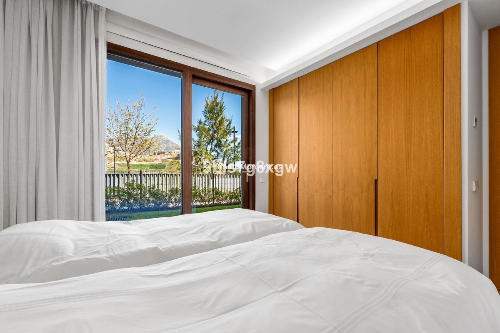 Resale - Apartment - Benahavís - La Quinta