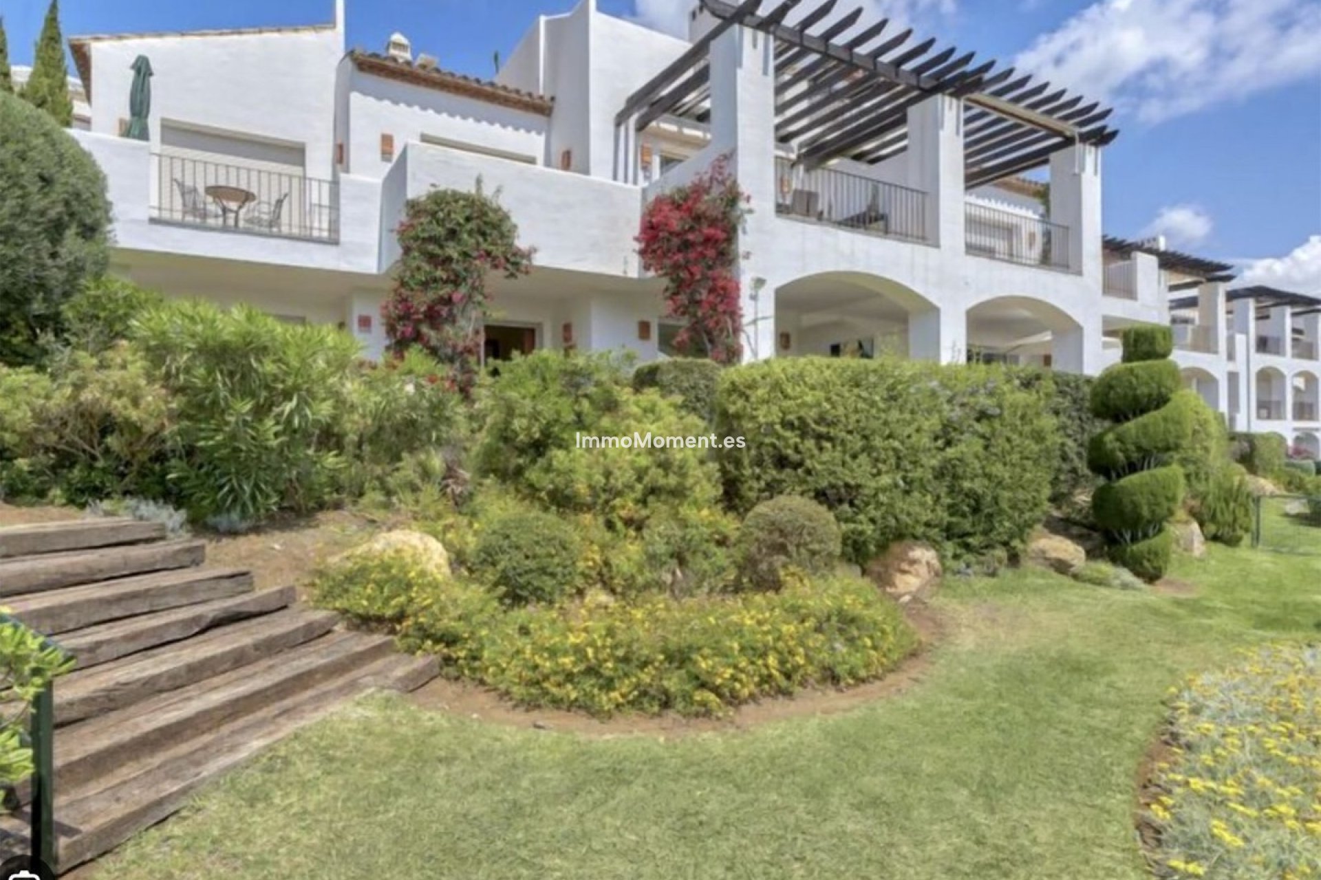 Resale - Apartment - Benahavís - La Quinta