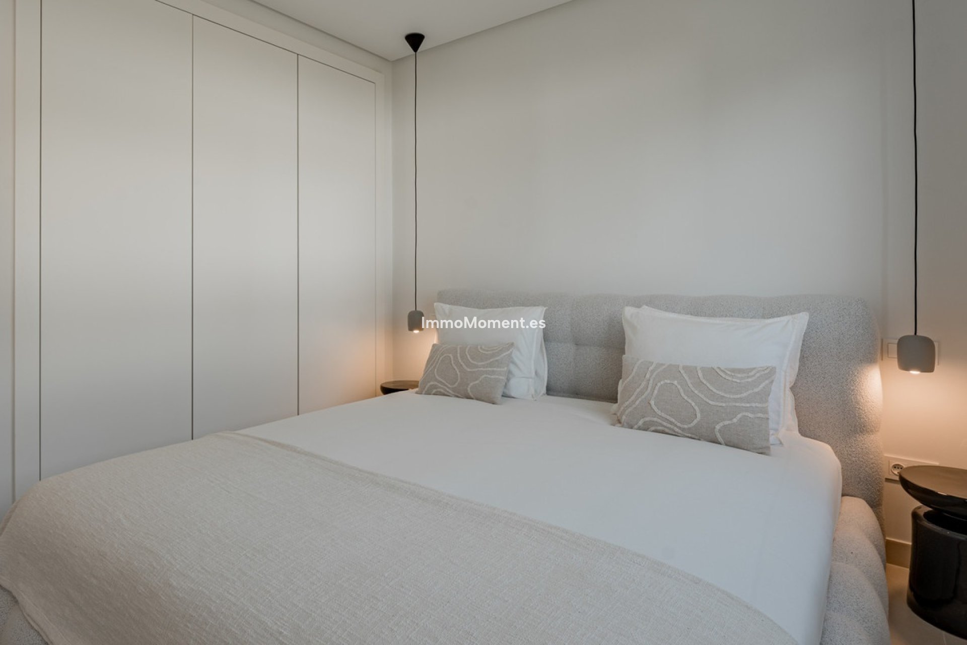 Resale - Apartment - Benahavís - La Quinta