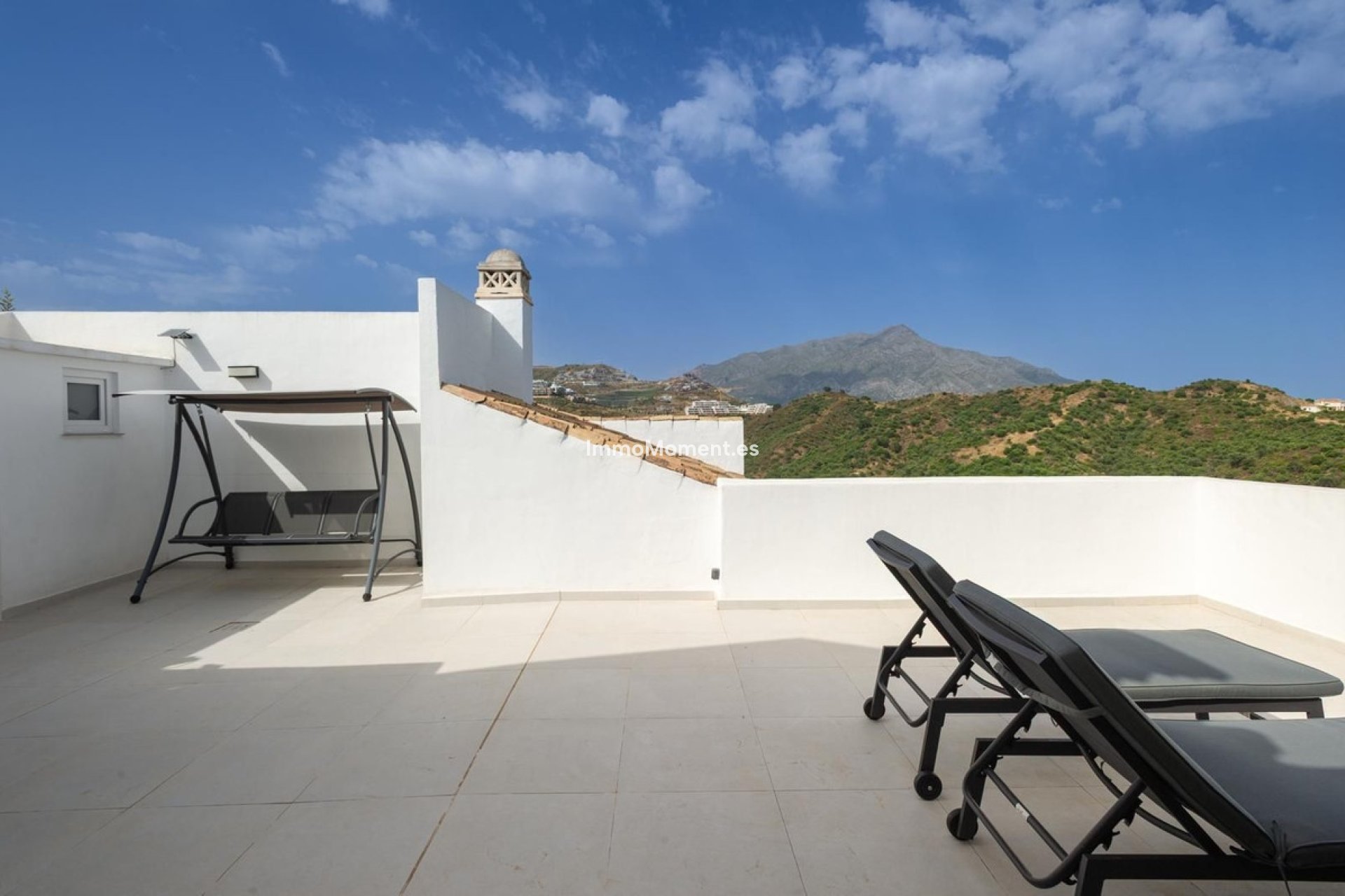 Resale - Apartment - Benahavís - La Quinta