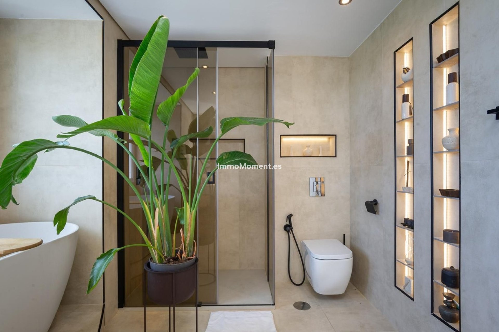 Resale - Apartment - Benahavís - La Quinta