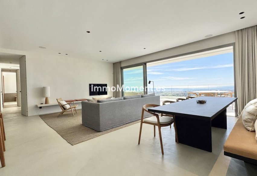 Resale - Apartment - Benahavís - La Quinta