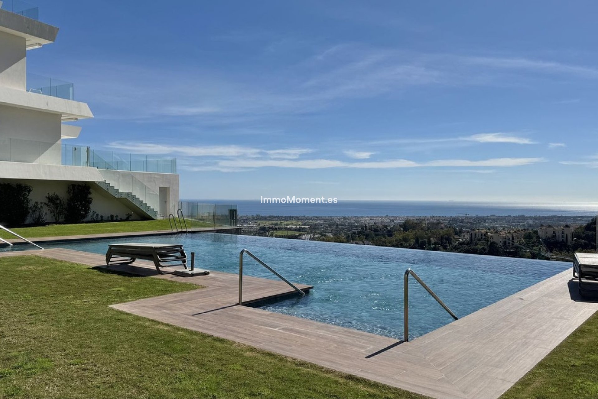 Resale - Apartment - Benahavís - La Quinta