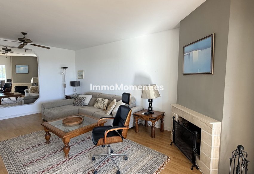 Resale - Apartment - Benahavís - La Quinta