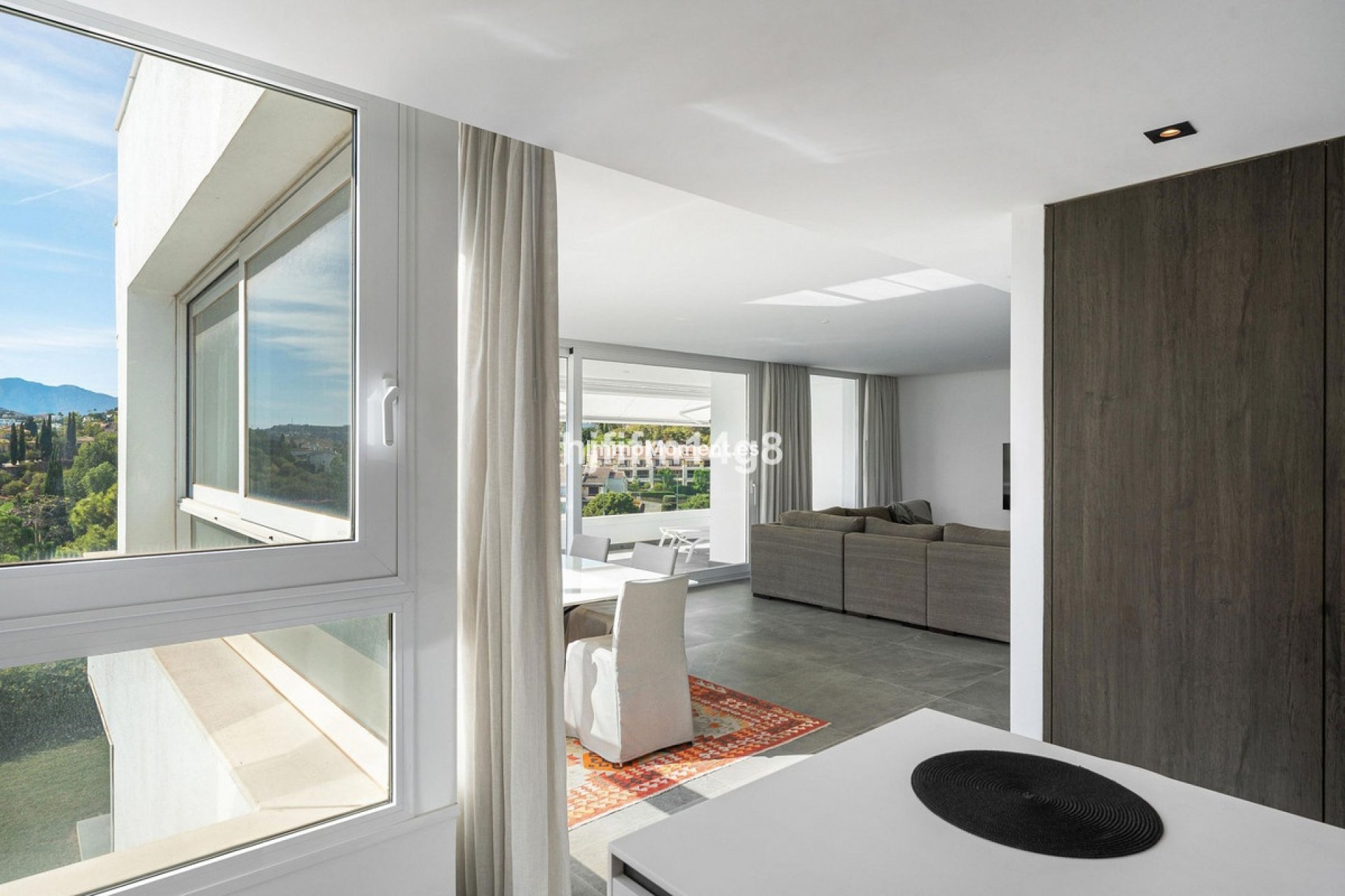 Resale - Apartment - Benahavís - La Quinta