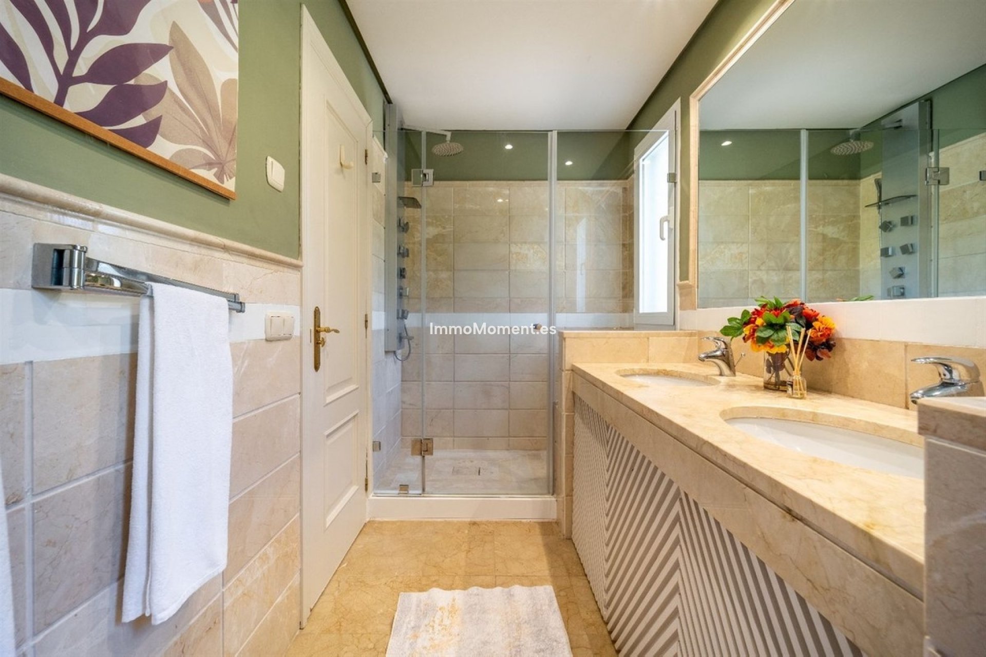 Resale - Apartment - Benahavís - La Quinta