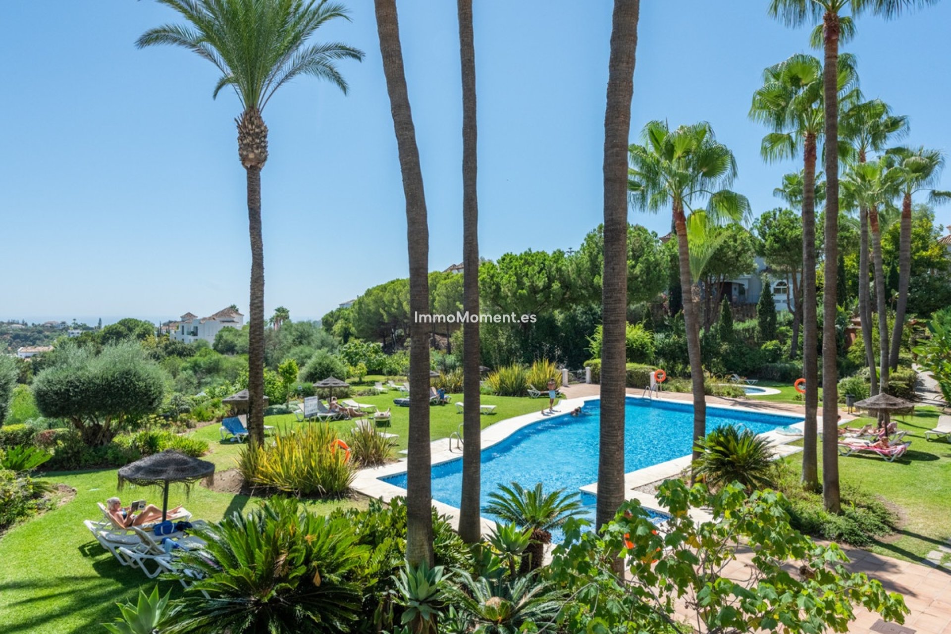 Resale - Apartment - Benahavís - La Quinta