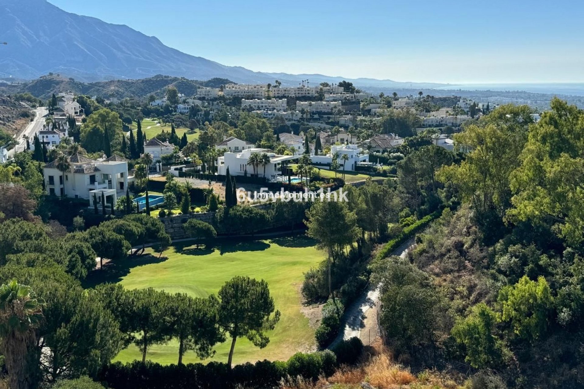 Resale - Apartment - Benahavís - La Quinta