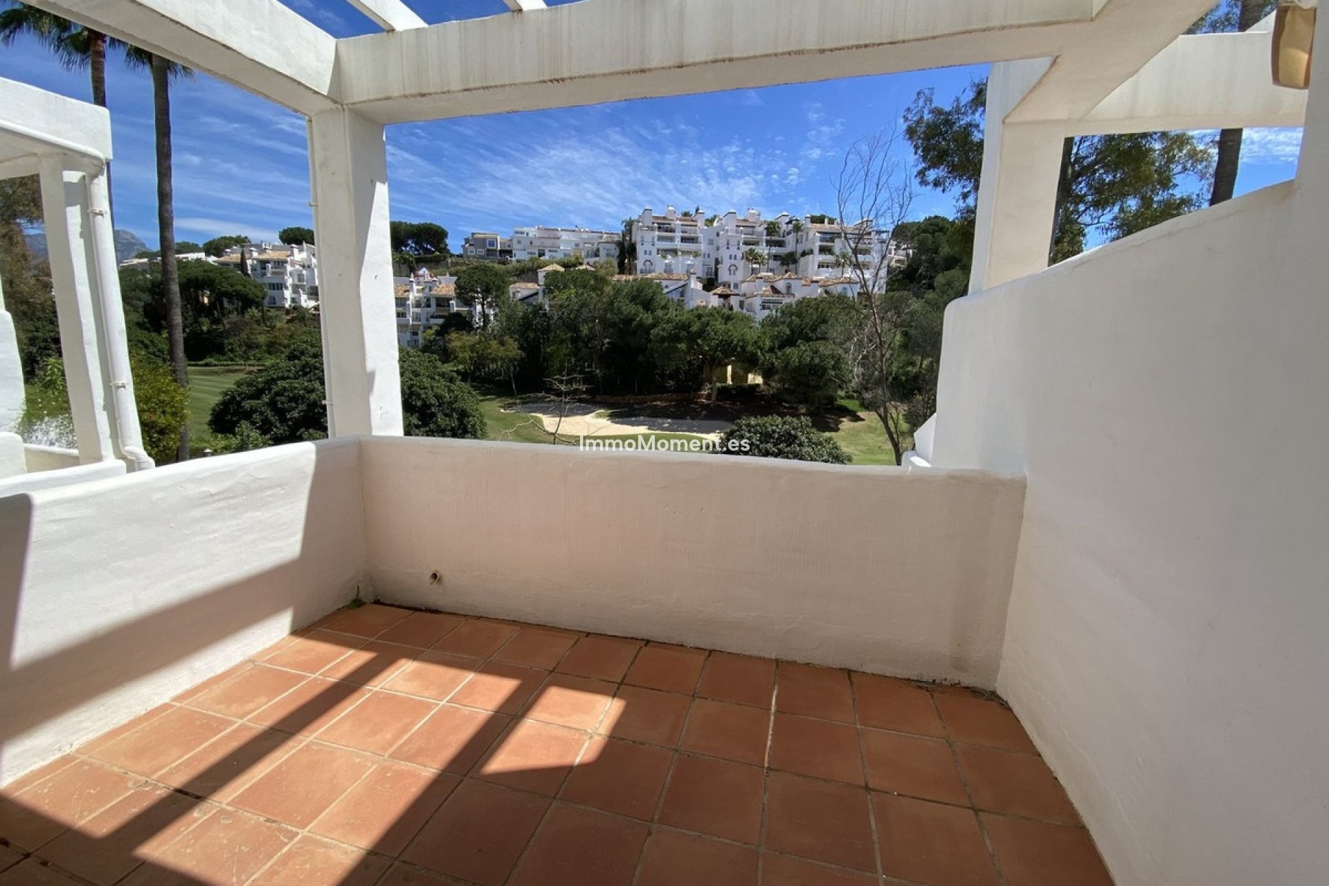 Resale - Apartment - Benahavís - La Quinta