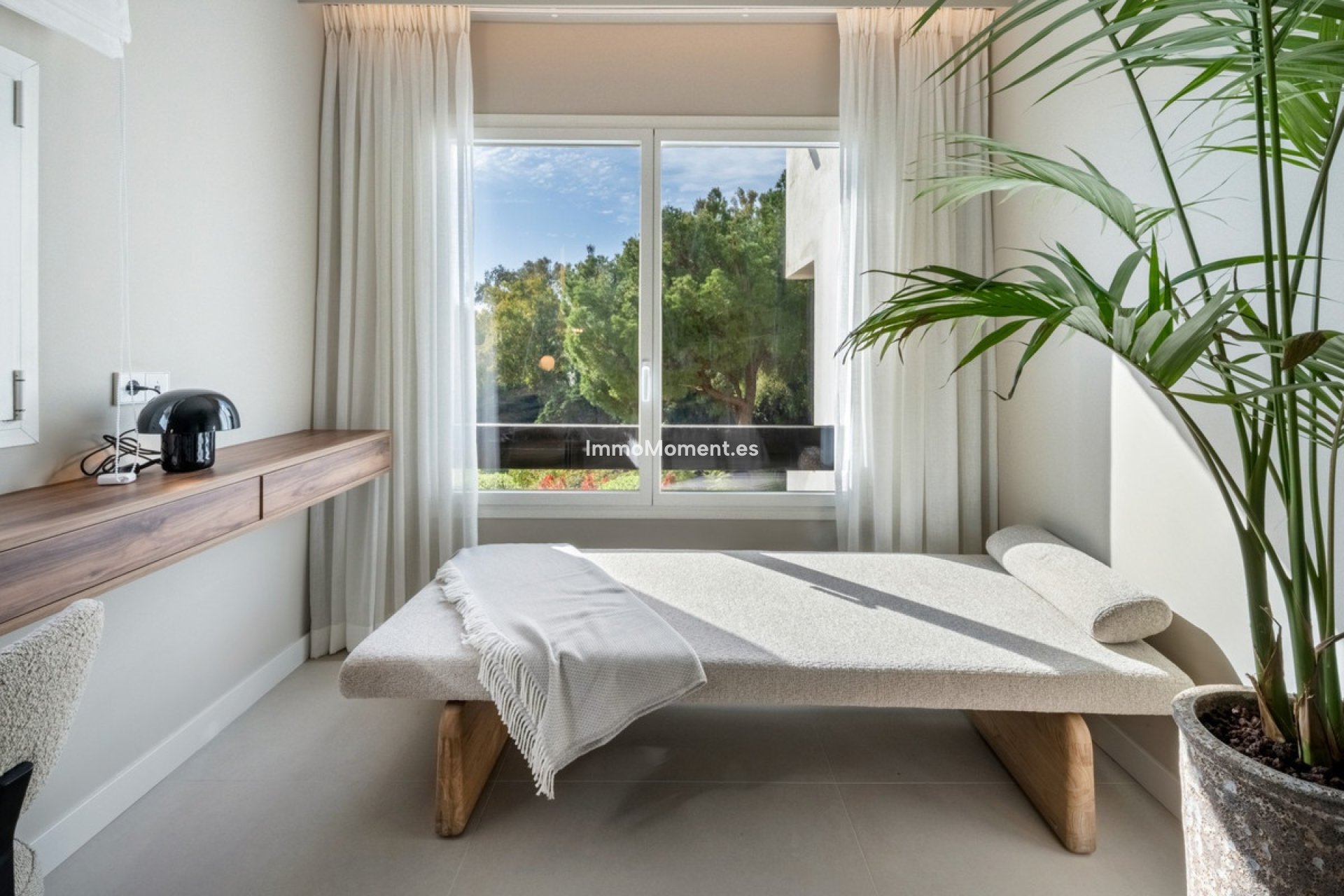 Resale - Apartment - Benahavís - La Quinta