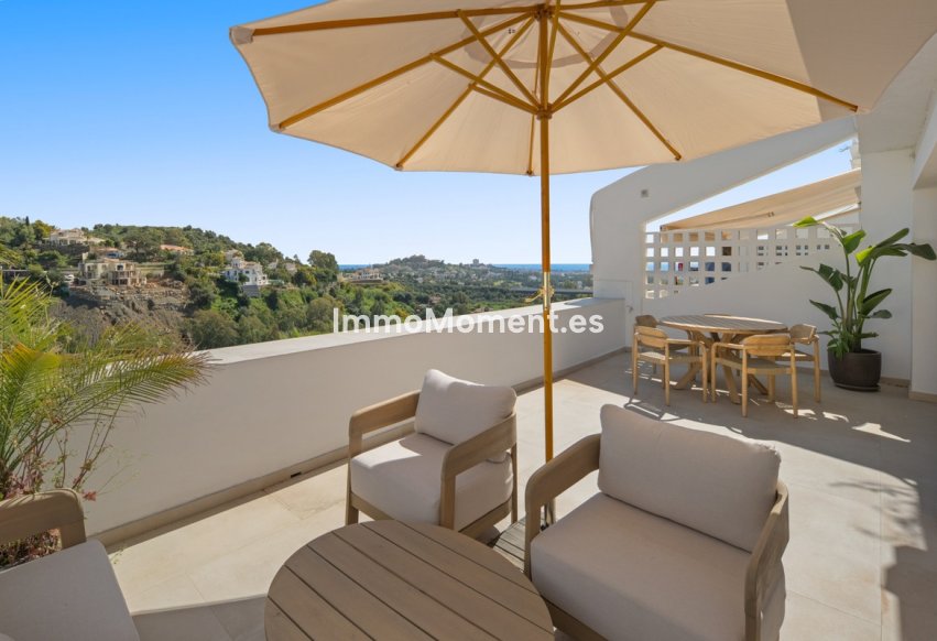 Resale - Apartment - Benahavís - La Quinta