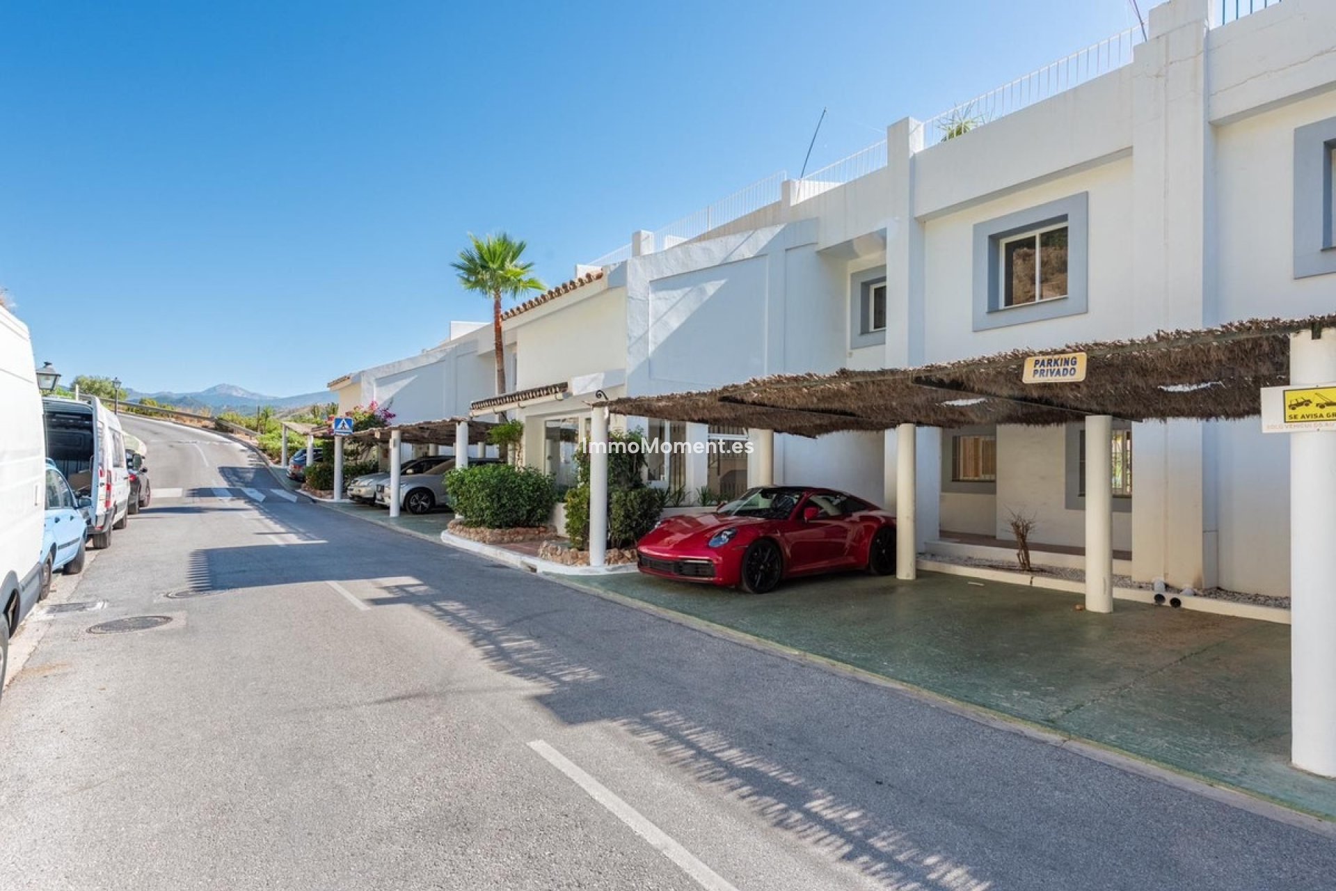 Resale - Apartment - Benahavís - La Quinta